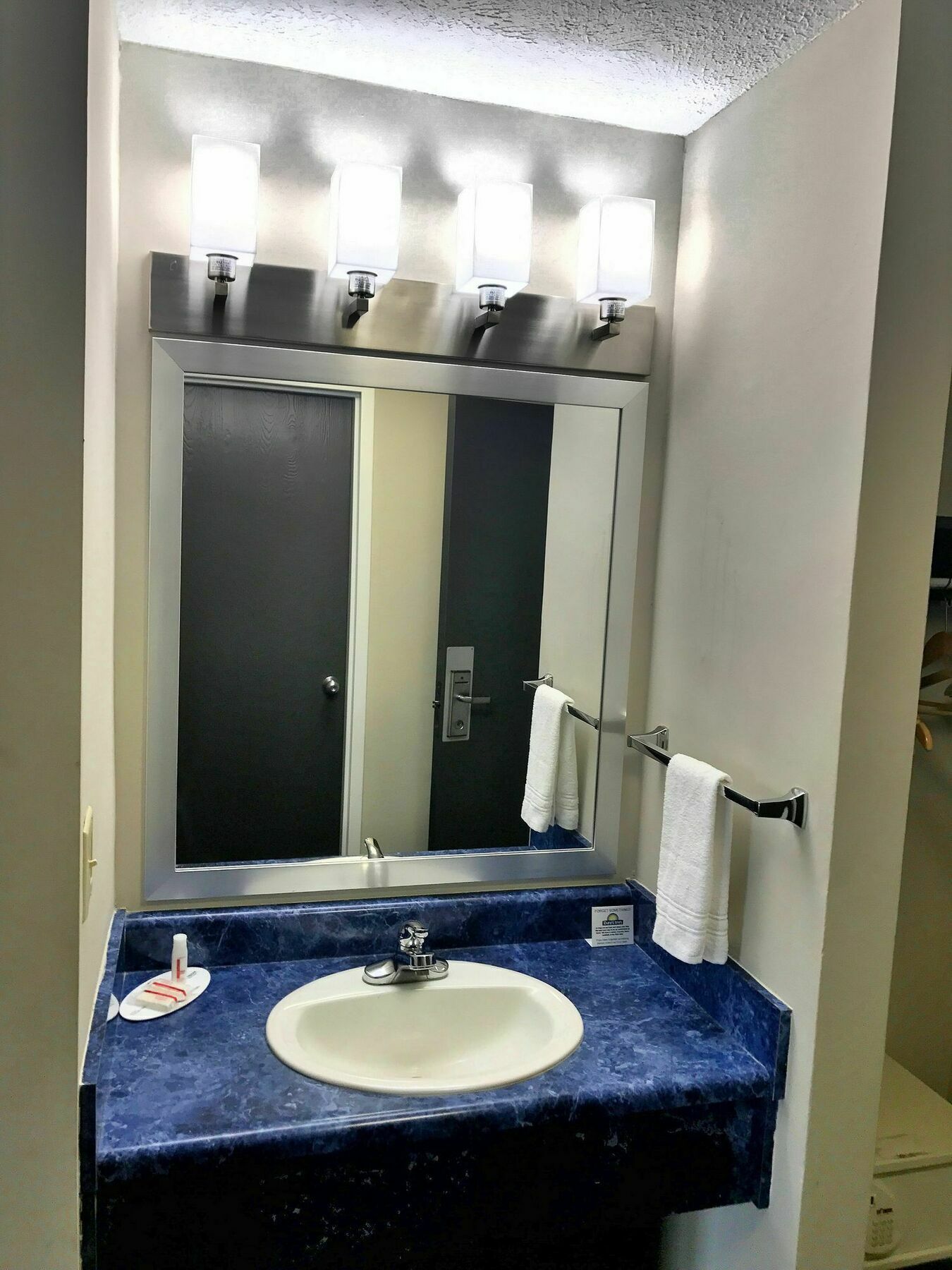 Hotel Bridgepointe & By Bphotels, Council Bluffs, Omaha Area 2*